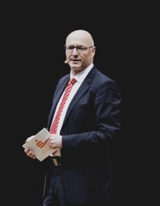 Portrait Ludger Weskamp, Geschäftsführender Präsident des Ostdeutschen Sparkassenverbands (OSV)
